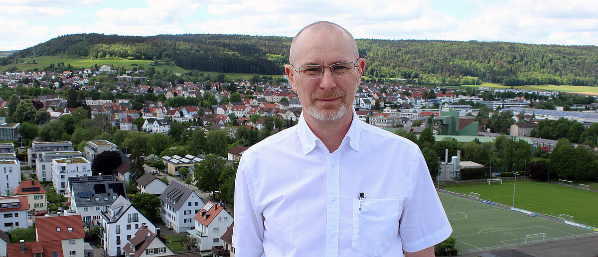 Dr. Lucas Hegenscheid Dr. Lucas Hegenscheid